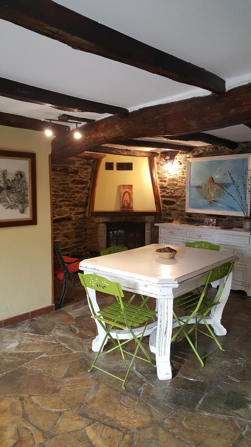 Pension Albergue A Pedra Sarria Zewnętrze zdjęcie